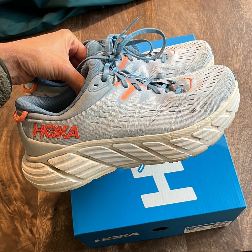 Hoka Gaviota 4 women’s sneaker